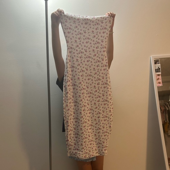 Windsor Pink Floral Midi Dress - Picture 1 of 3